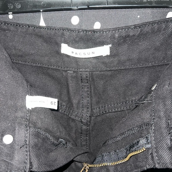 PacSun Black High Waist Shorts - Picture 3 of 3